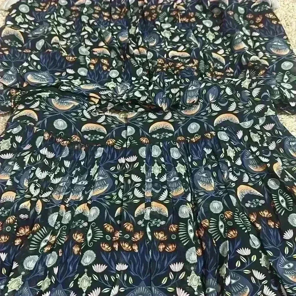 Chloe - Picture 4 of 9